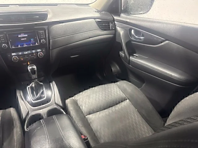 Used 2020 Black Nissan SV image 20