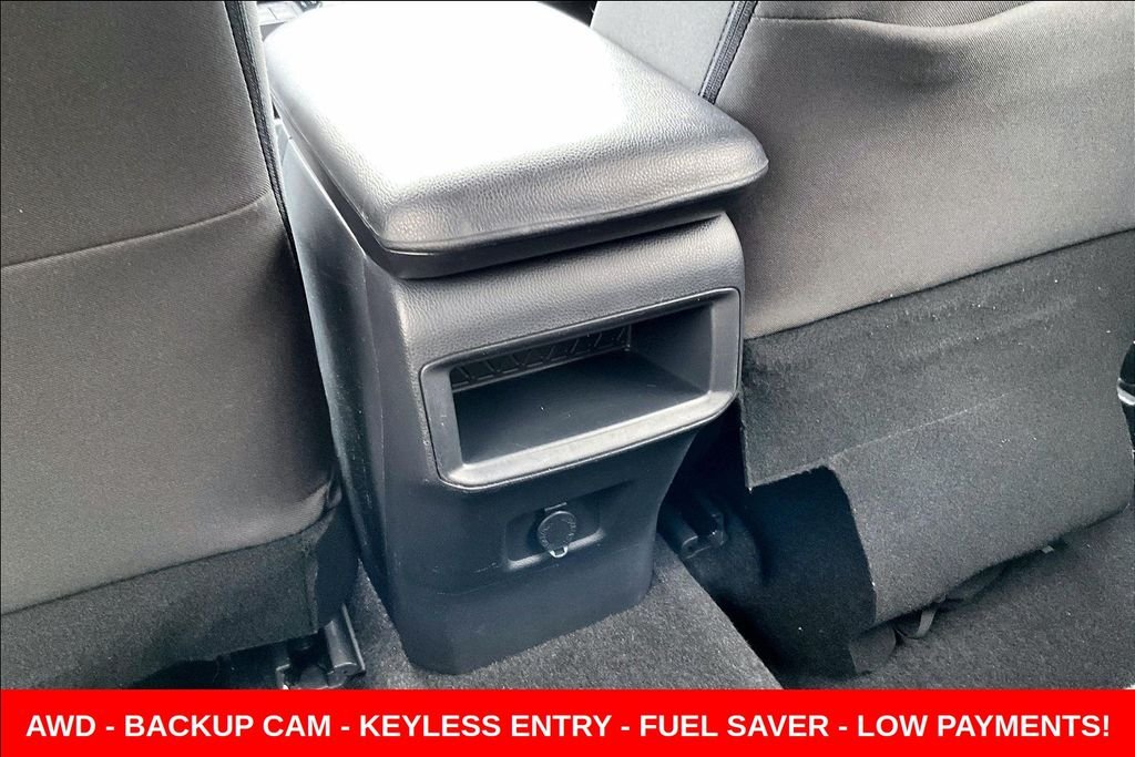 Used 2020 Silver Toyota LE image 10