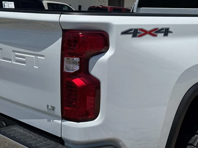 Used 2024 White Chevrolet LT image 13