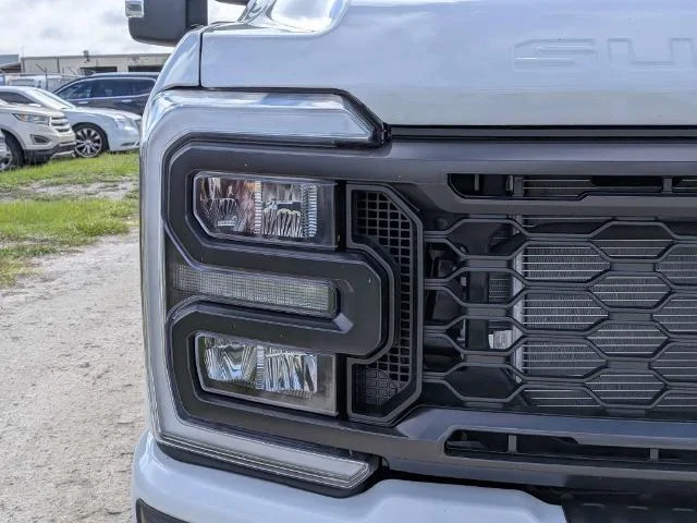 New 2026 Oxford White Ford F-250® XL image 39