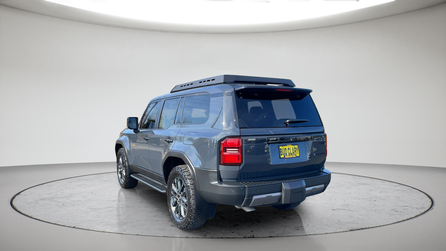 Used 2025 Gray Toyota Base image 7