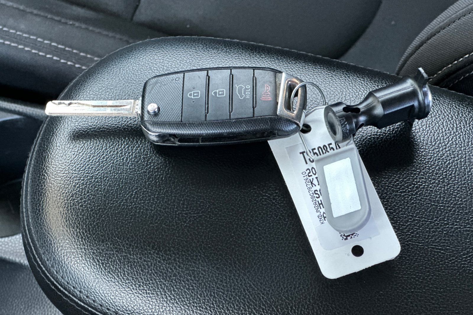 Used 2016 Green Kia Base image 29