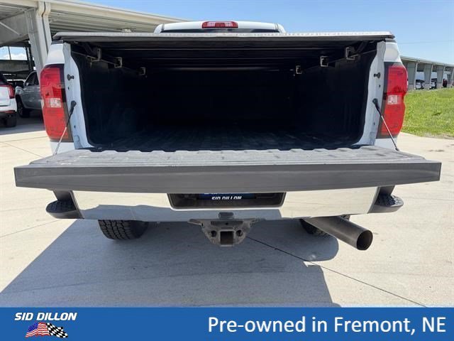 Certified Used 2019 SUMMIT WHITE Chevrolet LT image 10