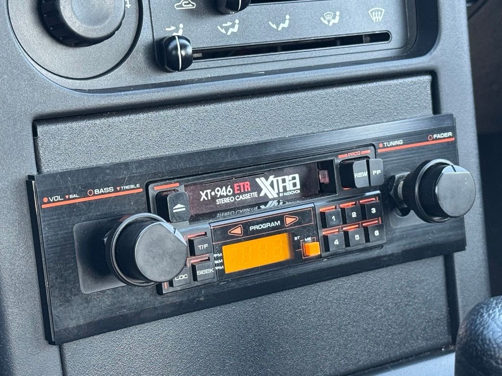 Used 1990 Classic Red Mazda Base image 14