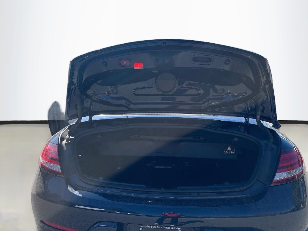 Used 2019 Black Mercedes-Benz C 300 image 8