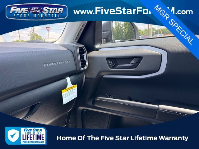 New 2026 Azure Gray Metallic Tri-Coat Ford Outer Banks image 30