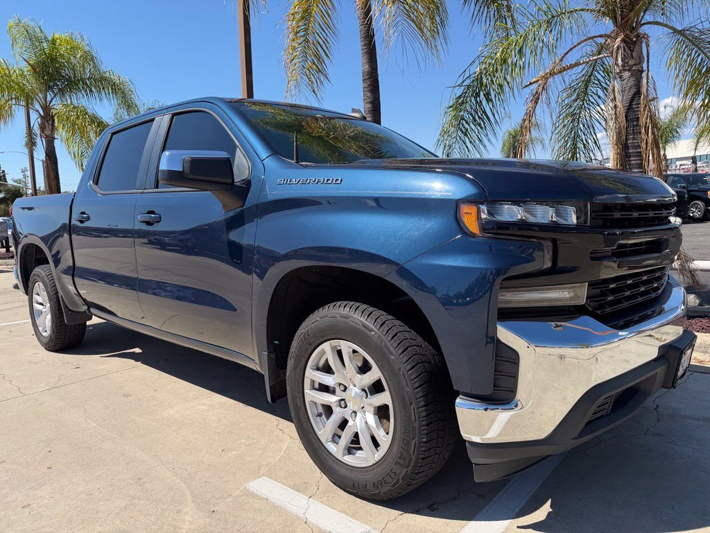 Used 2020 NORTHSKY BLUE METALLIC Chevrolet LT image 1