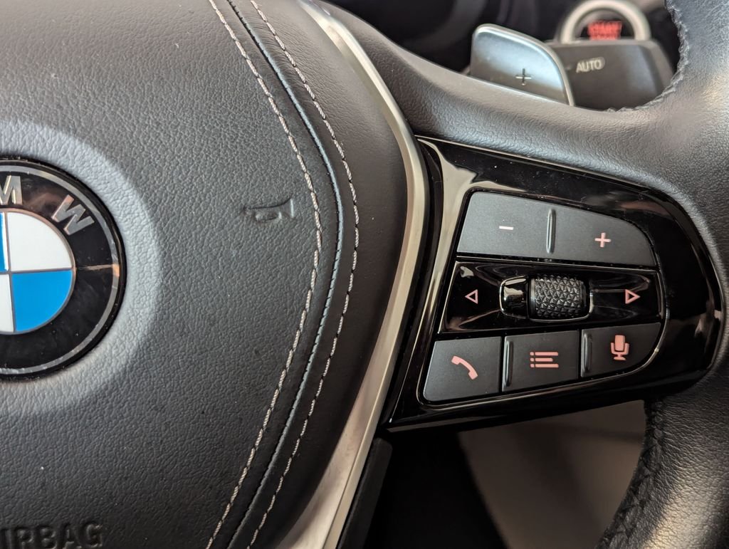 2023 BMW 5 Series 530i - Photo 40