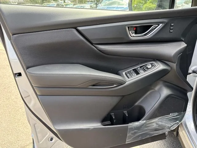New 2026 ICE SILVER METALLIC Subaru Limited 7-Passenger image 26