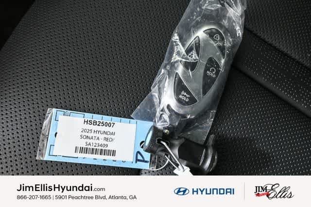 2025 Hyundai Sonata Hybrid Limited - Photo 39