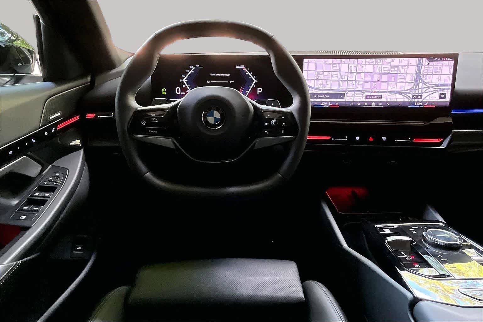 Used 2025 Black Sapphire Metallic BMW 530i image 5