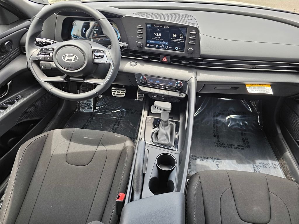 New 2026 White Hyundai SEL Sport image 17