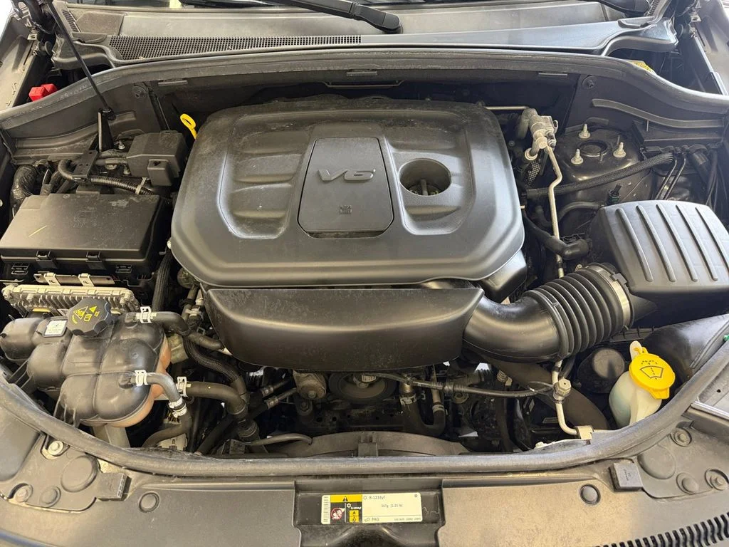 Used 2019 Gray Jeep Laredo E image 14