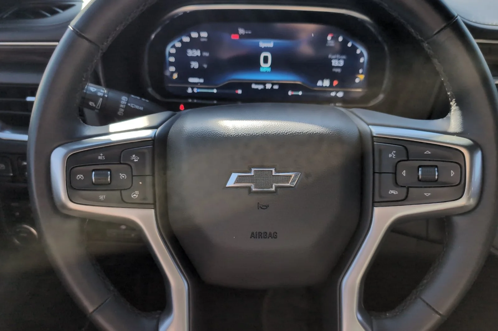 Used 2023 SUMMIT WHITE Chevrolet Z71 image 26