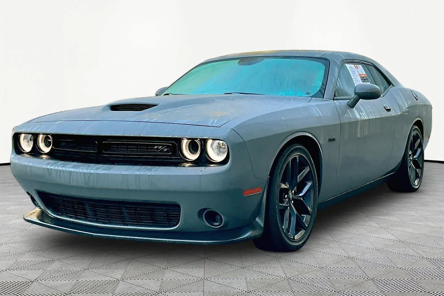 Used 2023 Destroyer Gray Clearcoat Dodge R/T image 2