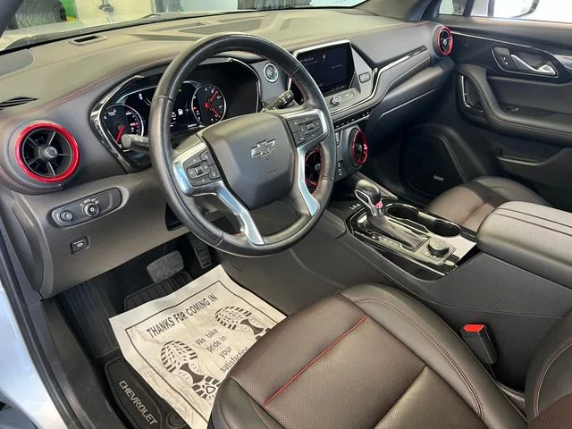 Used 2021 Silver Ice Metallic Chevrolet RS image 27