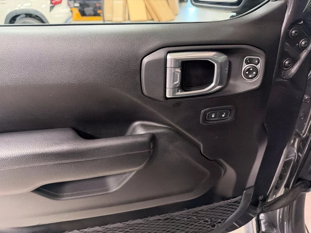 2024 Jeep Wrangler 4xe Willys 4XE - Photo 17