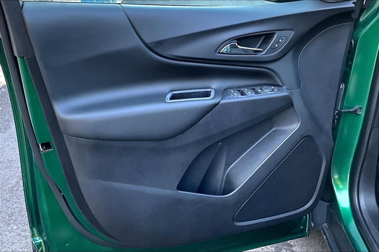 Used 2019 Ivy Metallic Chevrolet LT image 21