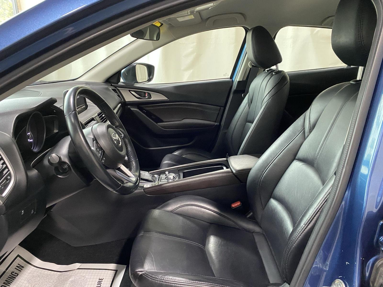Used 2018 Eternal Blue Mica Mazda Touring image 16