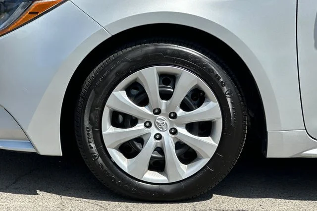 Used 2026 Classic Silver Metallic Toyota LE image 30