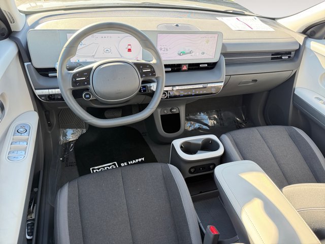 Used 2024 Cyber Gray Hyundai SEL image 15