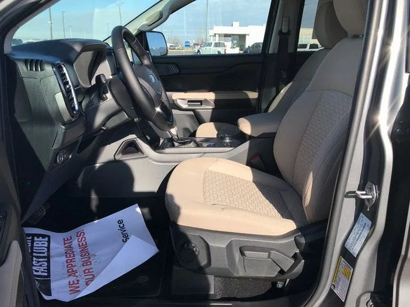 New 2025 Carbonized Gray Metallic Ford XLT image 5