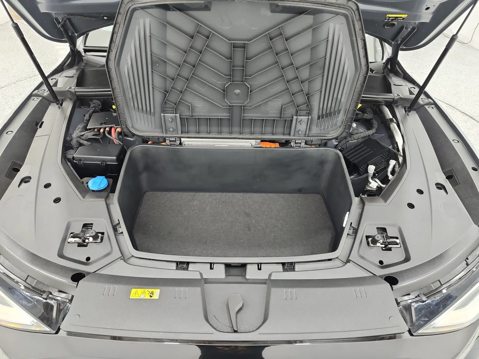 Used 2024 Magnet Gray Audi Premium quattro image 17