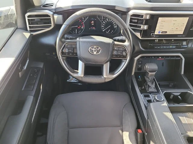 Used 2023  Toyota SR5 image 16