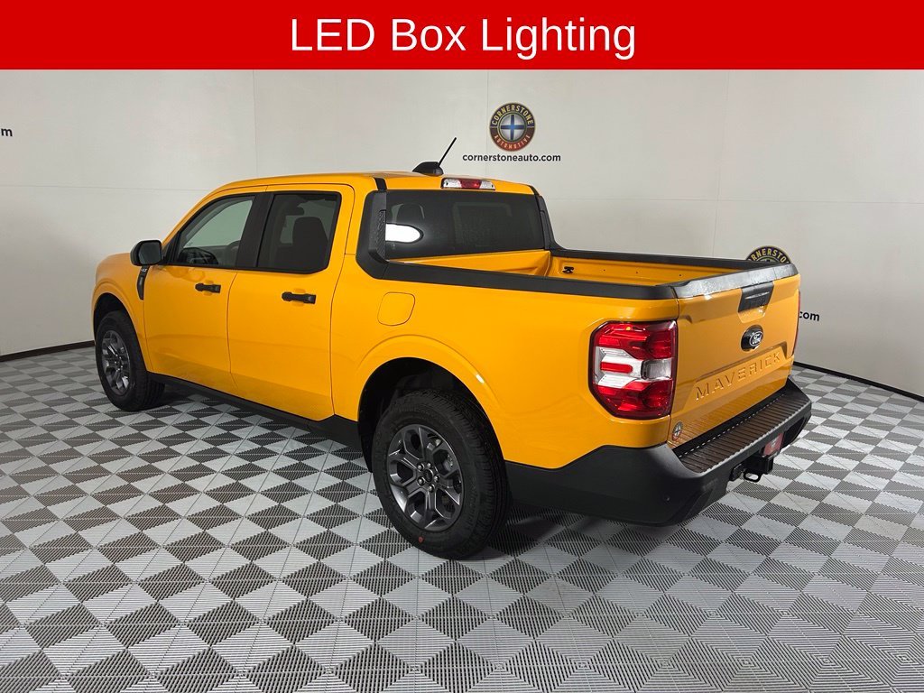 New 2026 Orange Ford XLT image 18