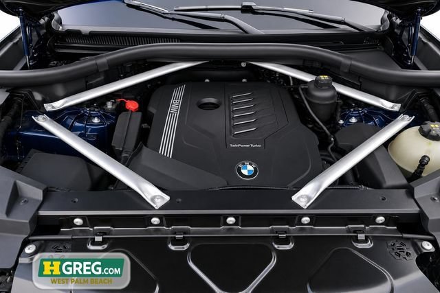 Used 2020 Phytonic Blue Metallic BMW sDrive40i image 14