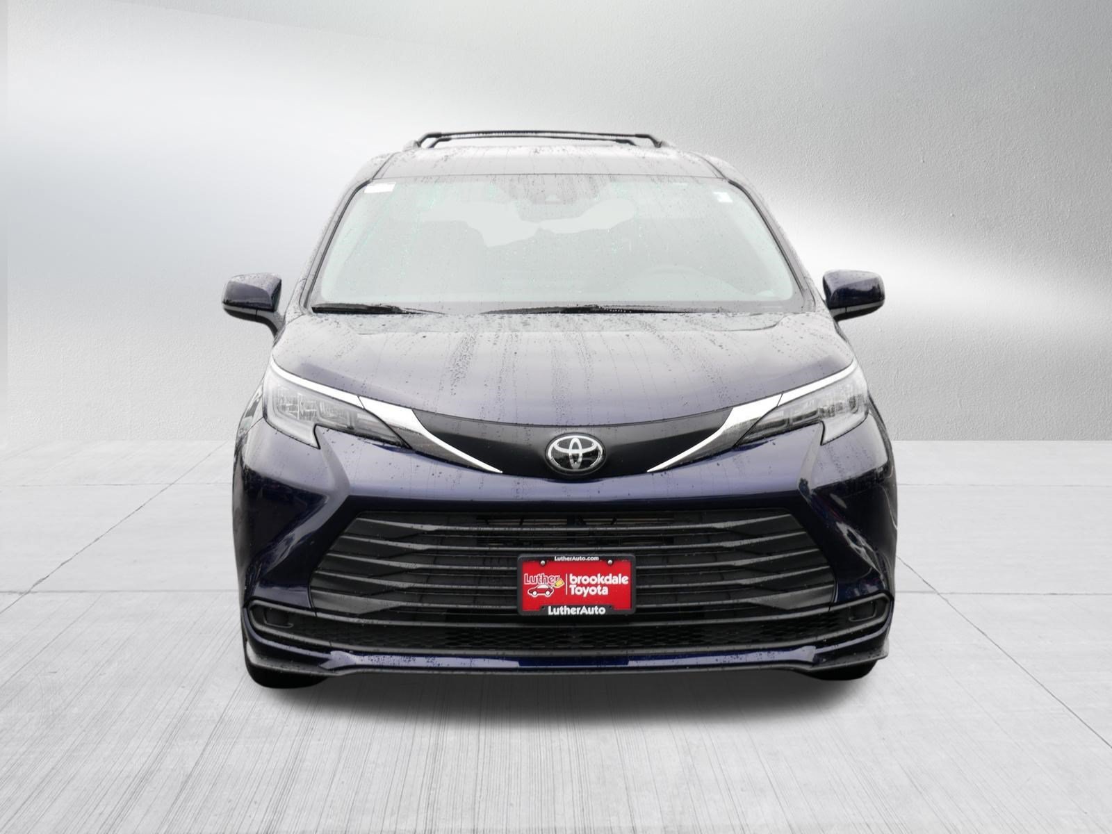 Certified 2026 Toyota Sienna LE with VIN 5TDKSKFC6TS235097 for sale in Brooklyn Center, Minnesota