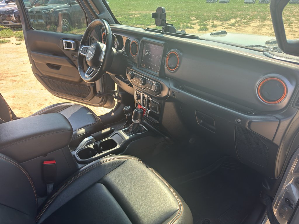 Used 2022 Sting-Gray Clearcoat Jeep Mojave image 11