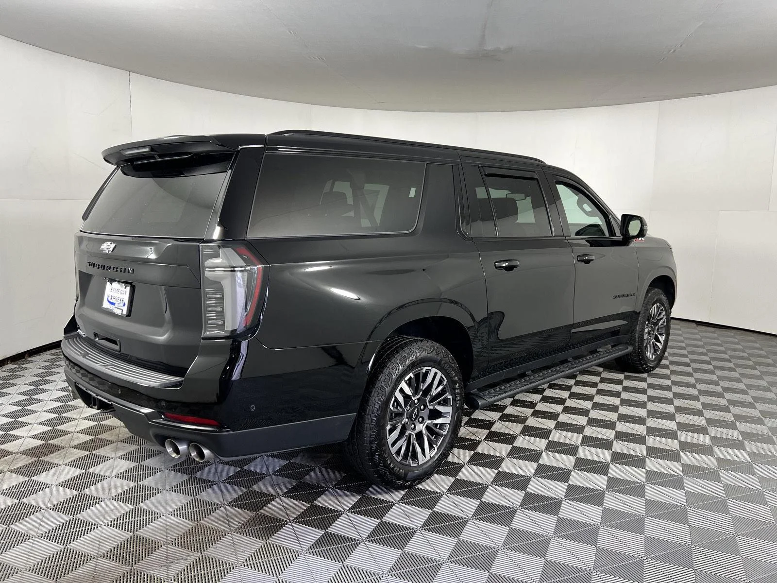 Used 2026 Black Chevrolet Z71 image 7