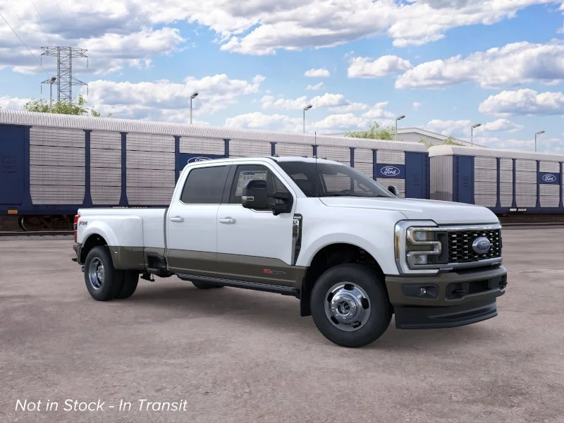 New 2026 Star White Metallic Tri-Coat Ford King Ranch image 7