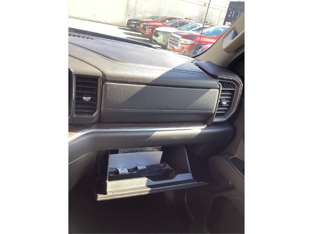 Used 2024 Sterling Gray Metallic Chevrolet LT (2FL) image 37