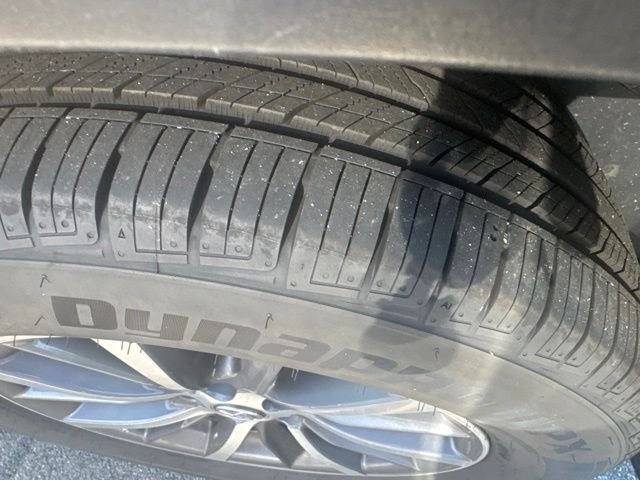 Used 2019 Black Toyota XLE image 7