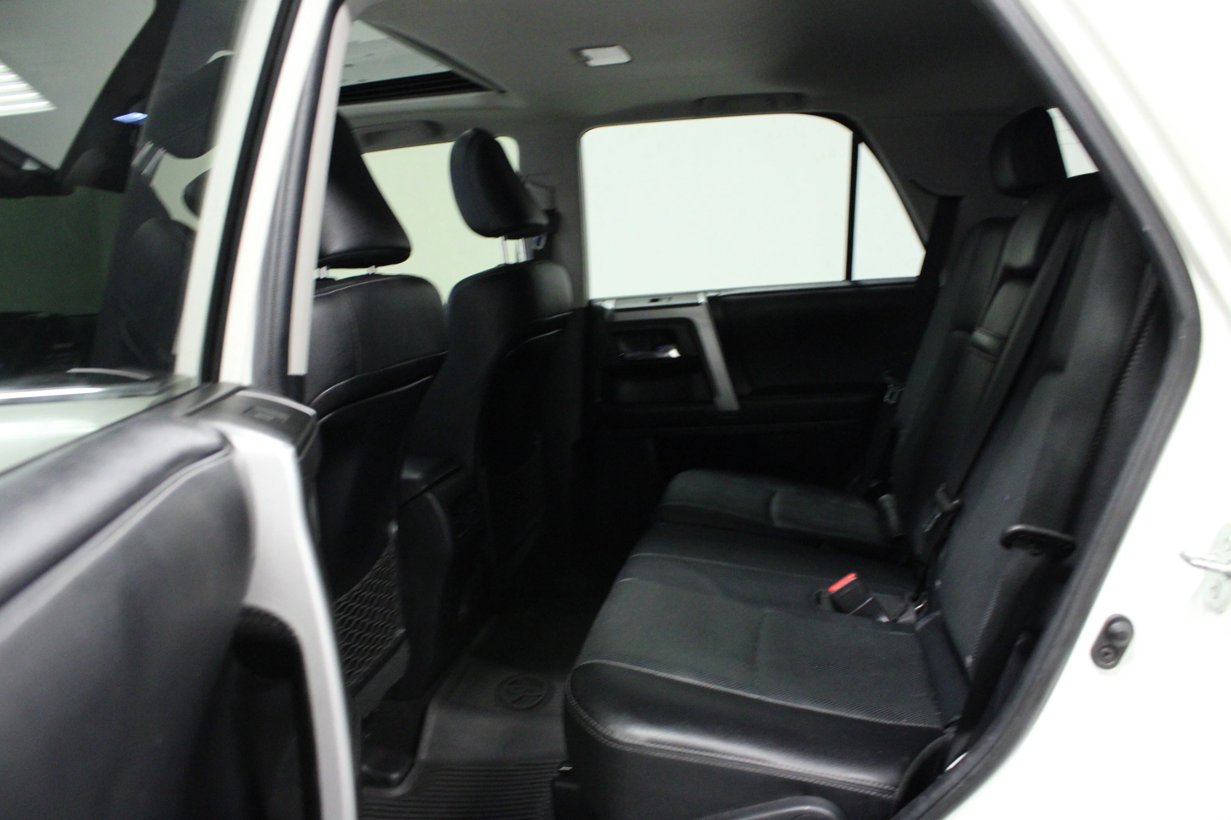 Used 2023 Blizzard Pearl Toyota Limited image 13