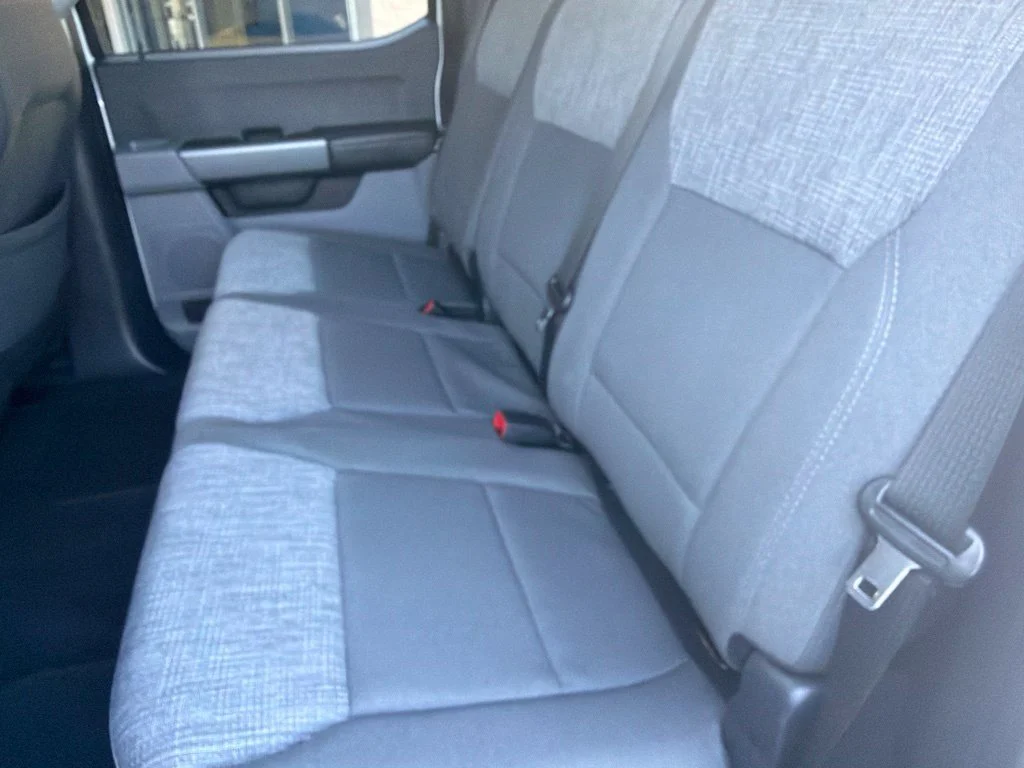 Used 2024 Oxford White Ford XLT image 11