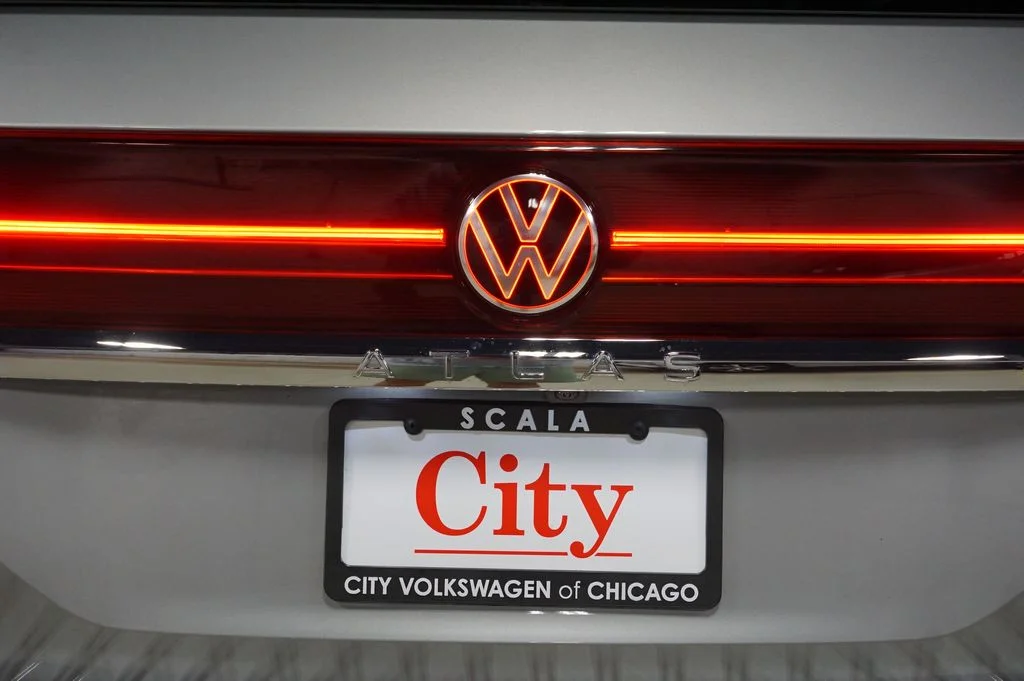 Certified Used 2025 Silver Mist Metallic Volkswagen 2.0T SEL image 55