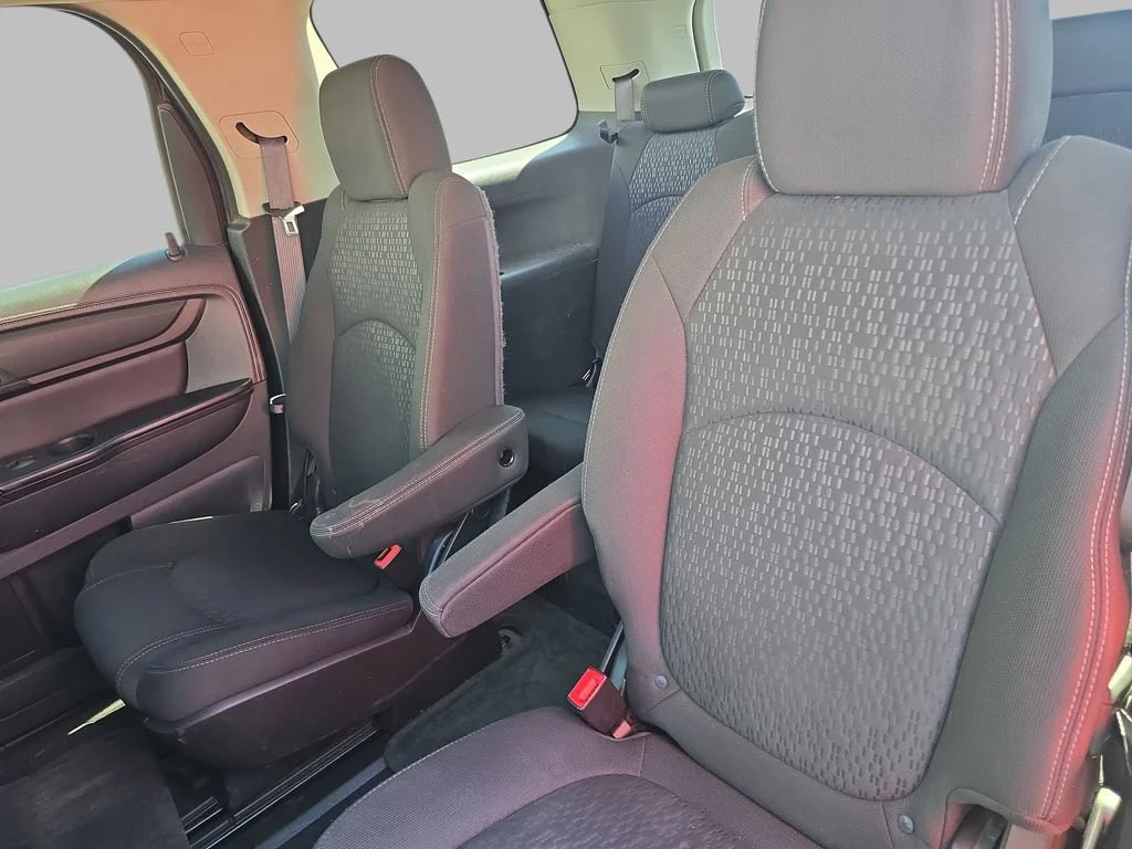 Used 2014 Cyber Gray Metallic GMC SLE image 15
