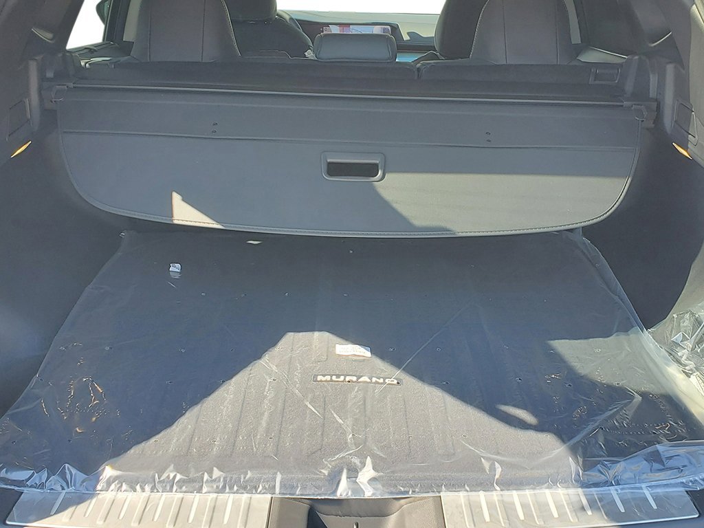 New 2026 Everest White Pearl Tricoat/Super Black Nissan Platinum image 30