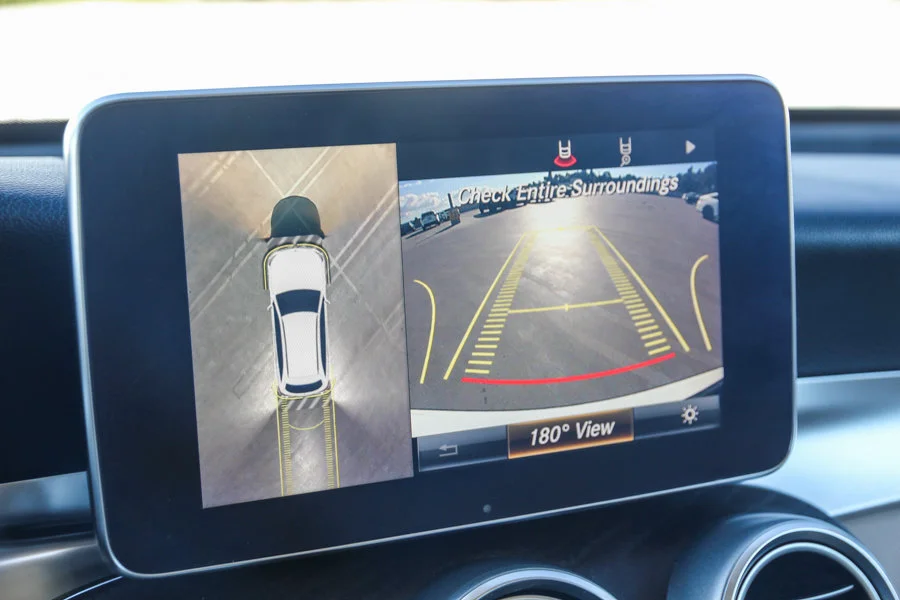 Used 2018 White Mercedes-Benz GLC 300 image 23