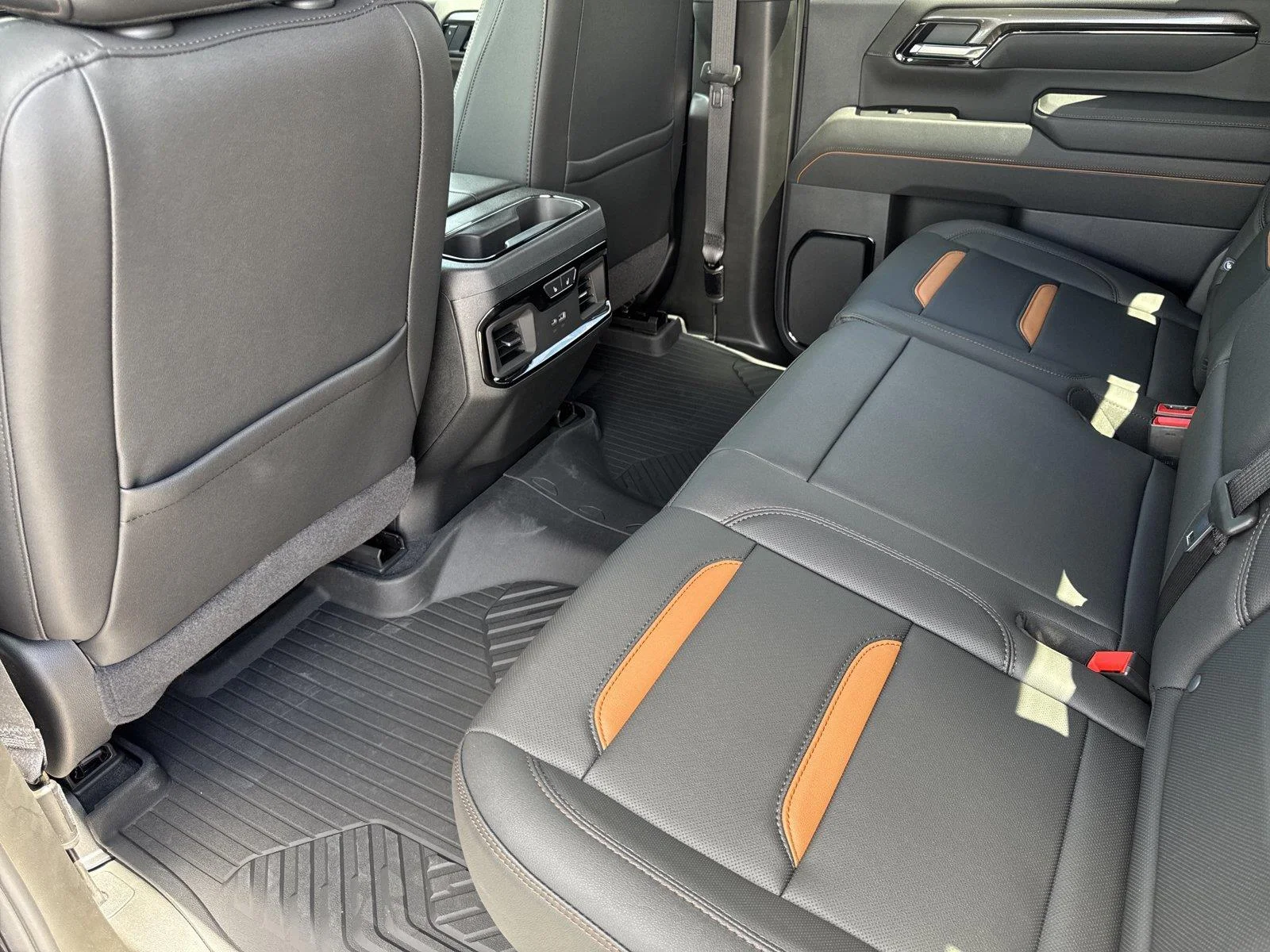 New 2026 Onyx Black GMC AT4 image 32