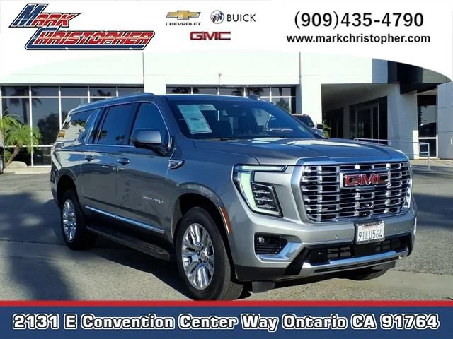 Used 2025 Sterling Metallic GMC Denali image 1