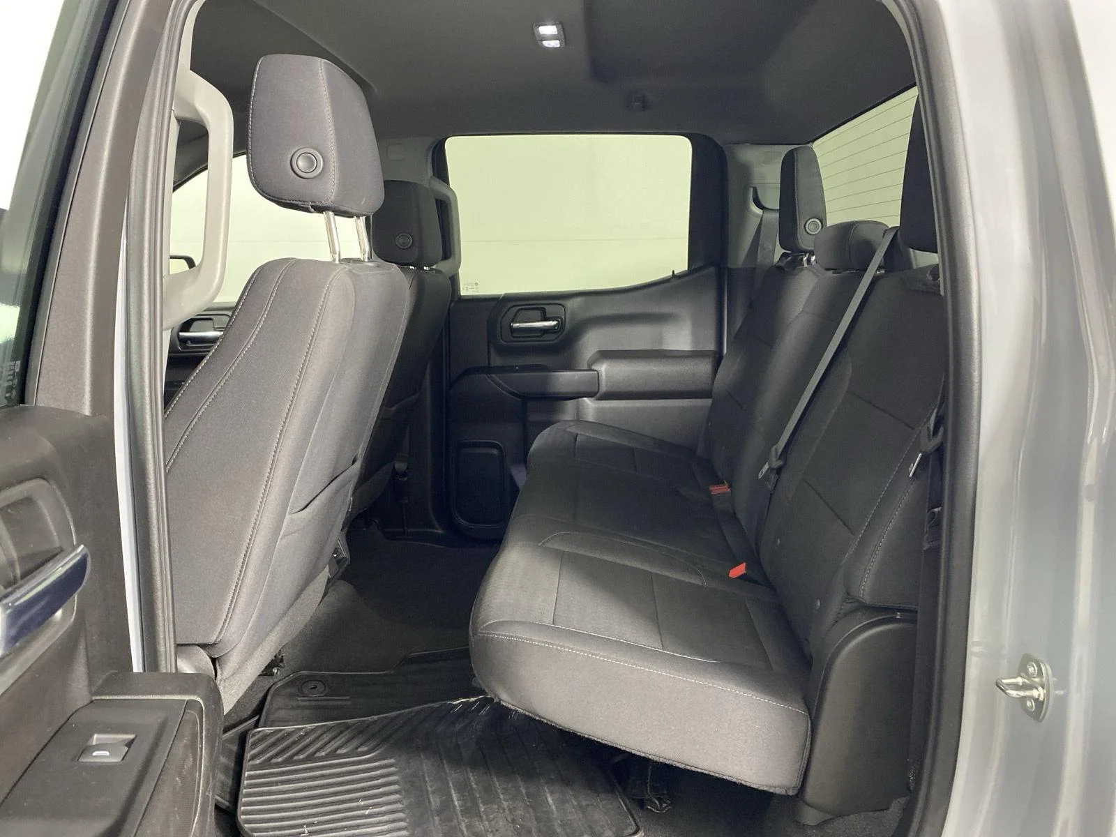 Used 2024 Slate Grey Metallic Chevrolet Custom image 9