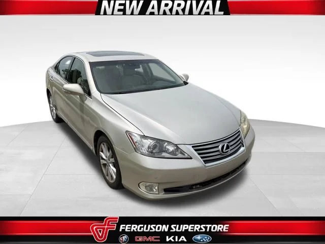 Used 2011 Beige Lexus 350 image 1