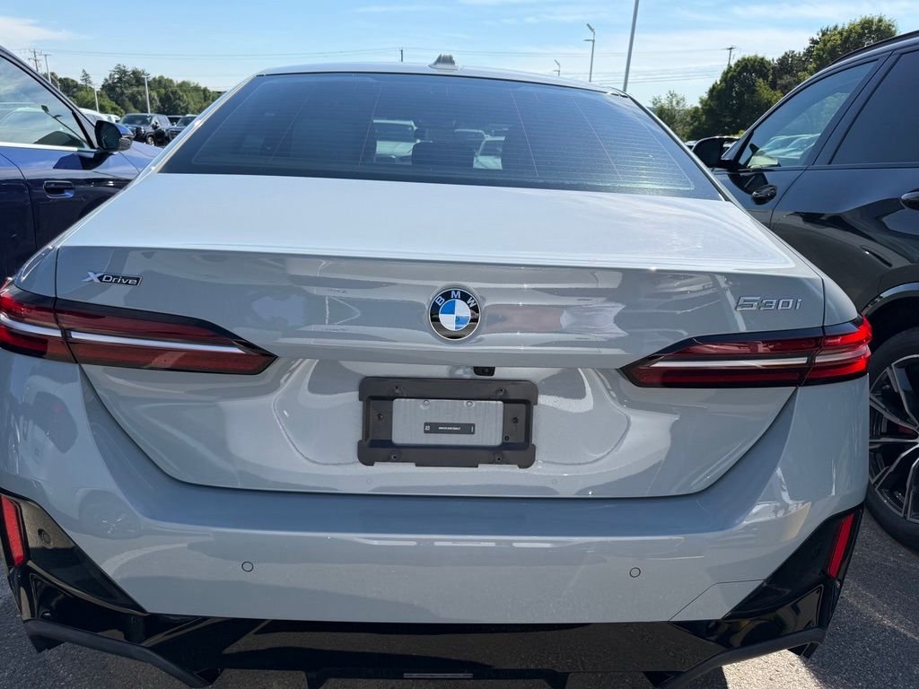 Used 2024 Brooklyn Grey Metallic BMW 530i xDrive image 4
