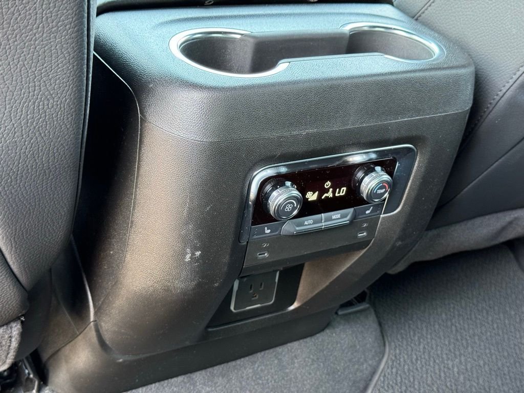 Used 2025 Black GMC Denali image 37