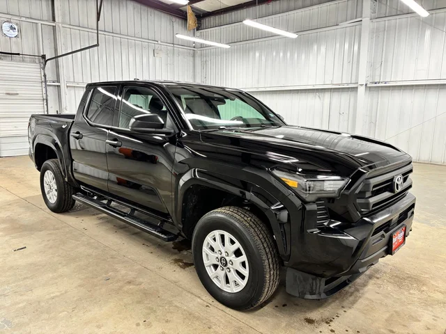 2025 Toyota Tacoma SR
