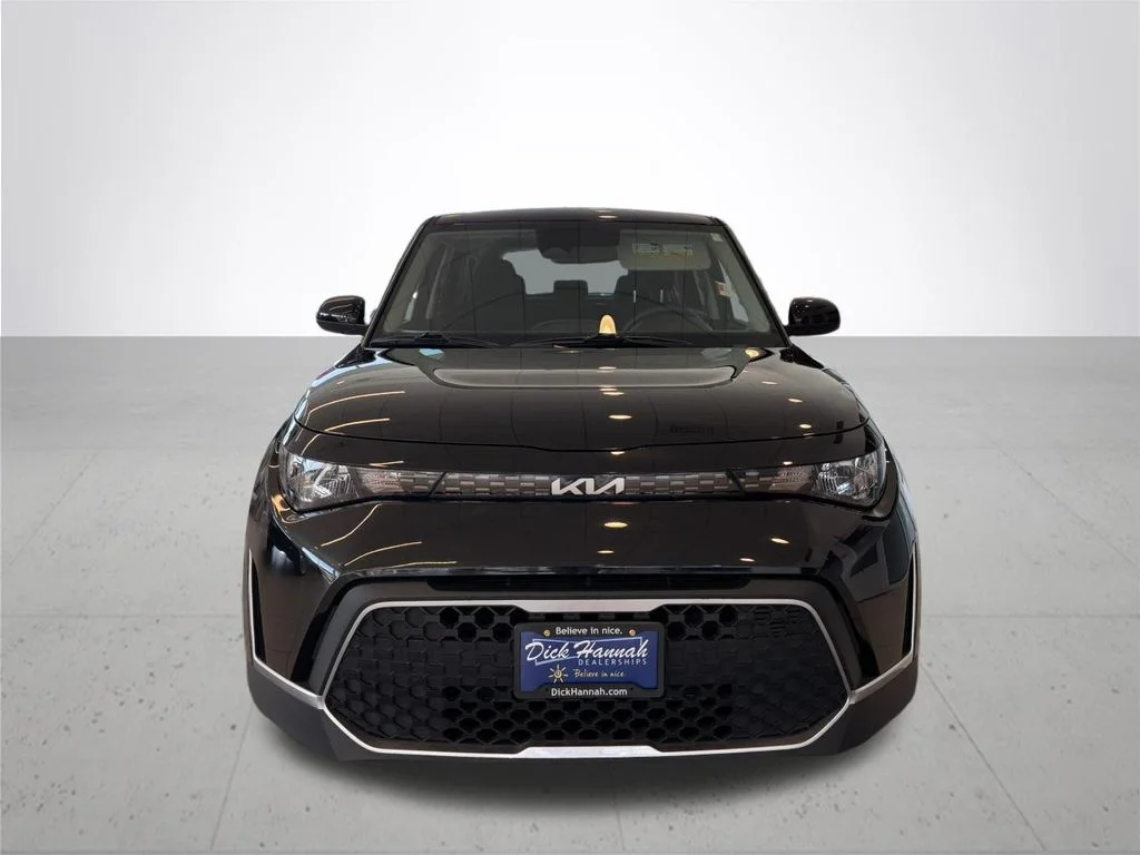 Used 2023 Black Kia LX image 3